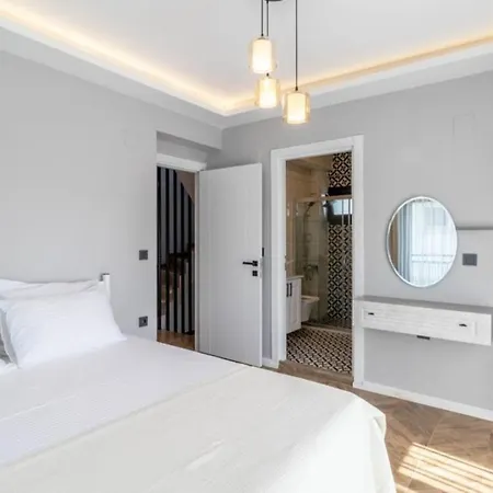 Dreamy House With Private Pool In Urla Villa *